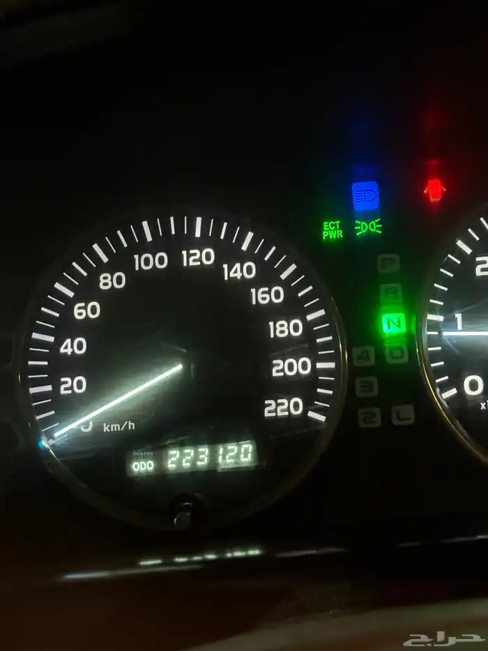 النوع  لكزس -الفئه  LX470 الممشى 223 الف -المديل  2003 10