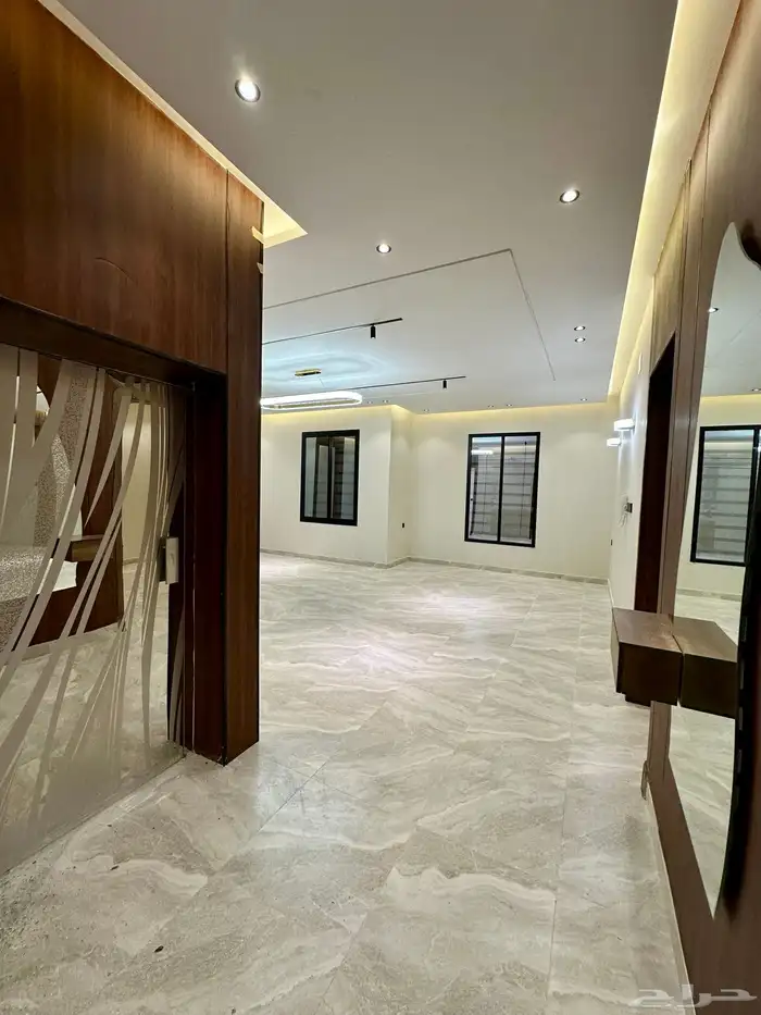 للبيع شقق ارضيه وعلويه بأسطح ومصاعد خاصه بأبها530الف 8