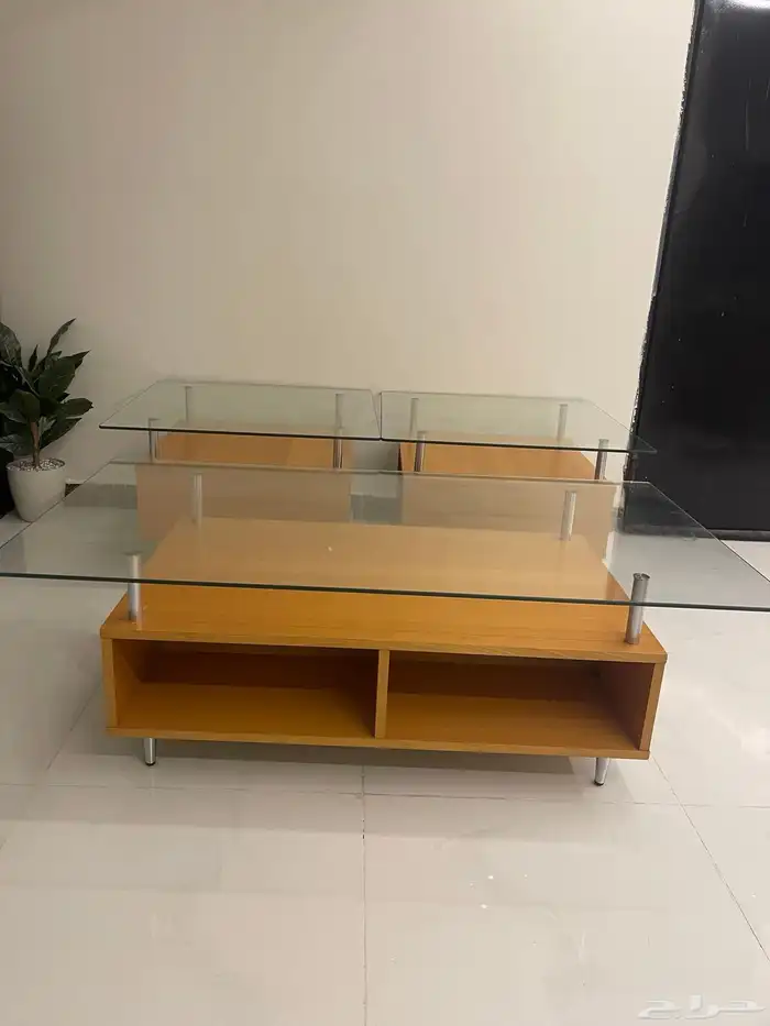 طاولات زجاج للبيع 1