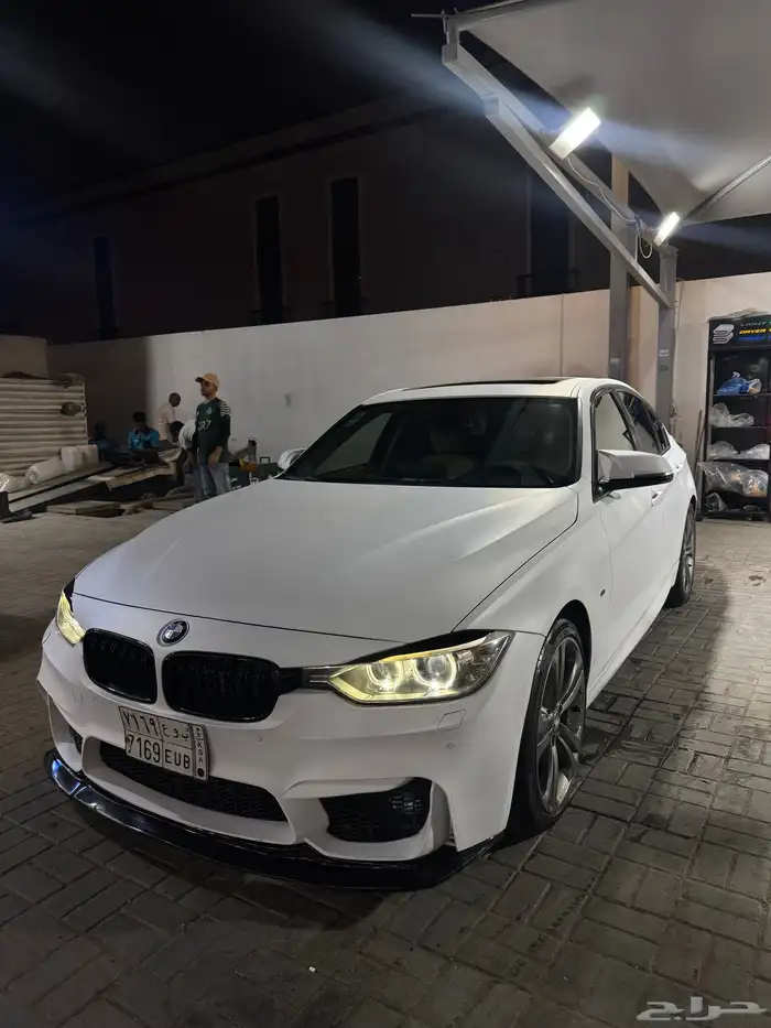 BMW F30 2
