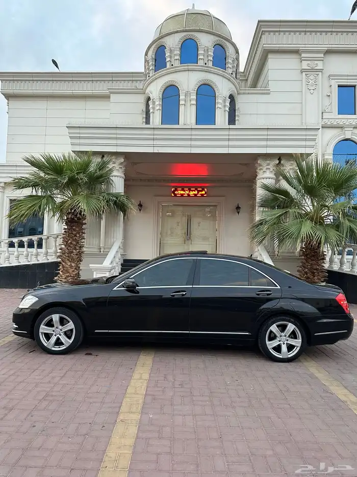 مرسيدس جفالي s300 2012 لاررج بحالة الوكالة 4