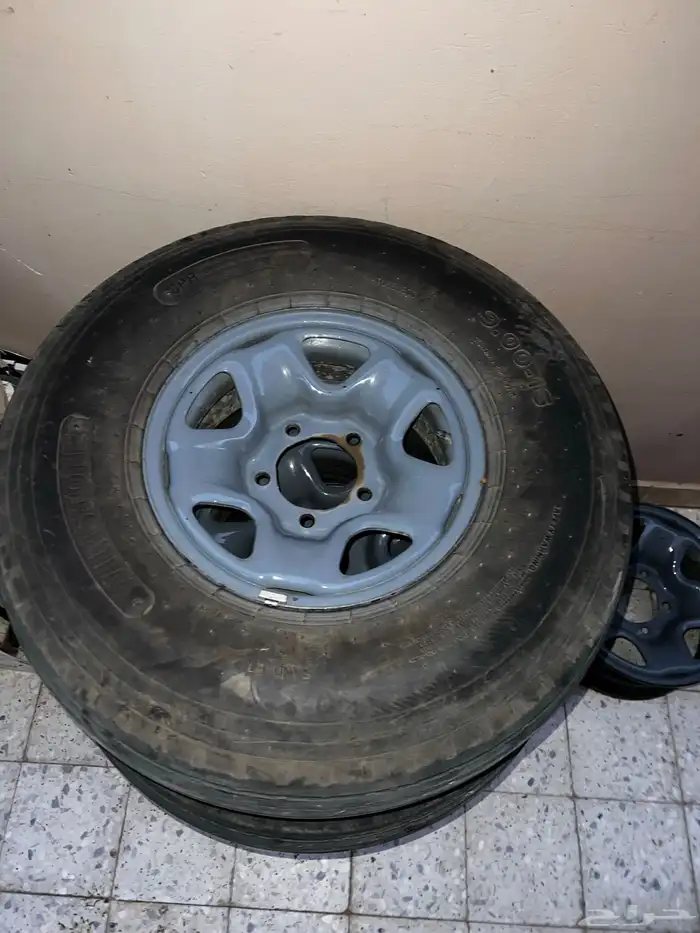 كفرات بالون مع جنوط ديزل 0
