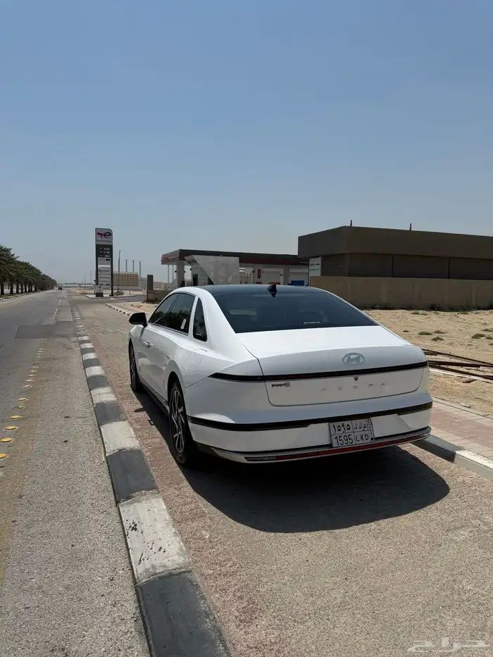 للبيع ازيرا 2024 كلاسيك 4