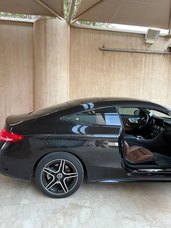 Mercedes c300 Coupe 2019 4