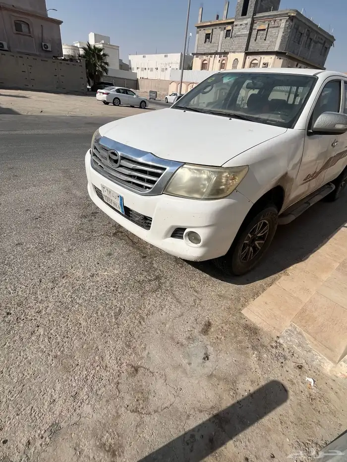 تويوتا هايلوكس 2012 7