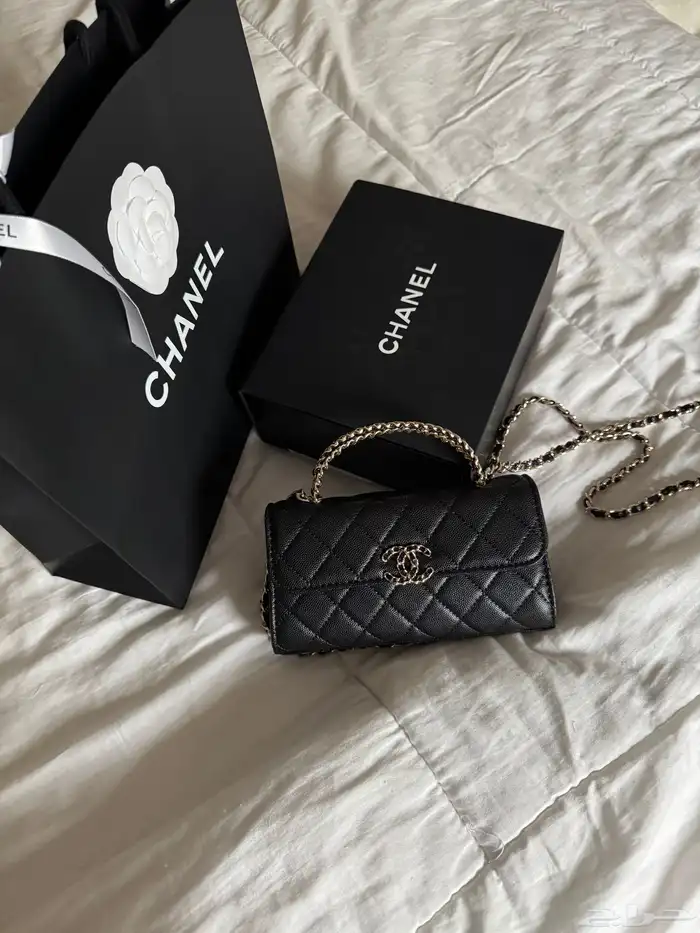 شنطة شانيل اصلية 798 ريال 0