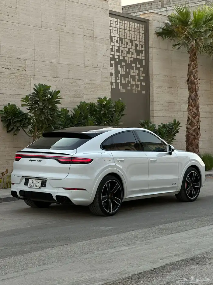 بورش كايين GTS 2023 8