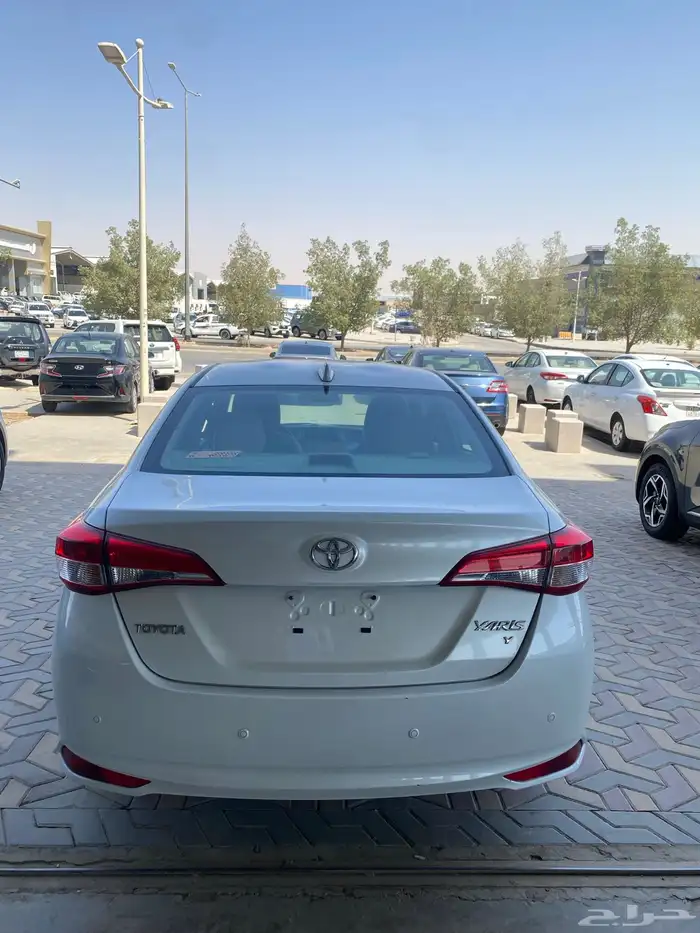 تويوتا يارس 2022 3