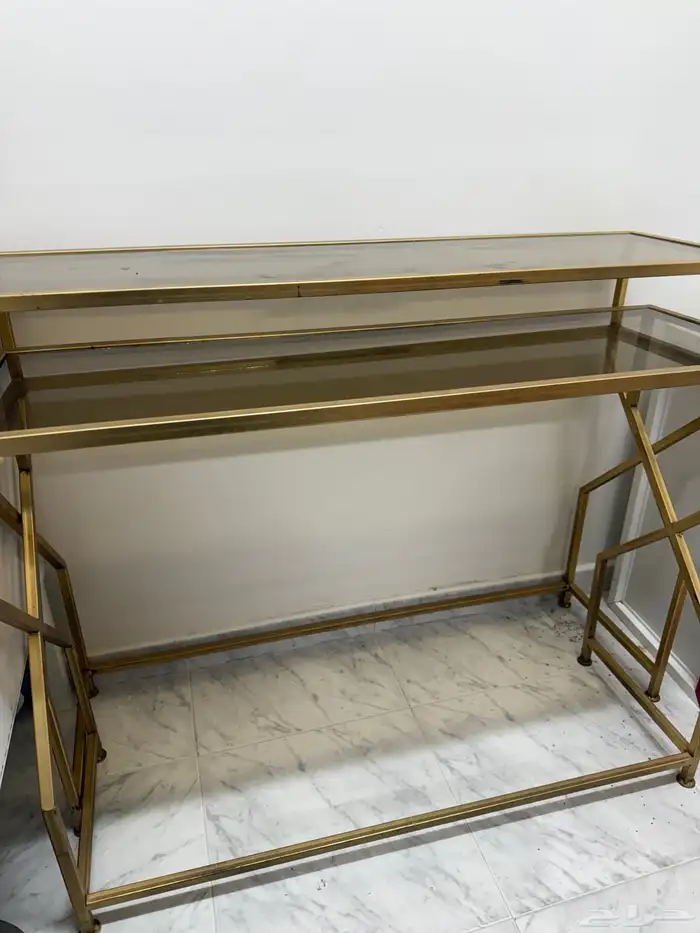 طاولة تقاديم 0