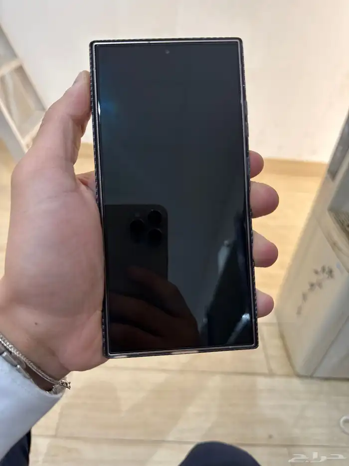 s24 ultra شبه الجديد 0
