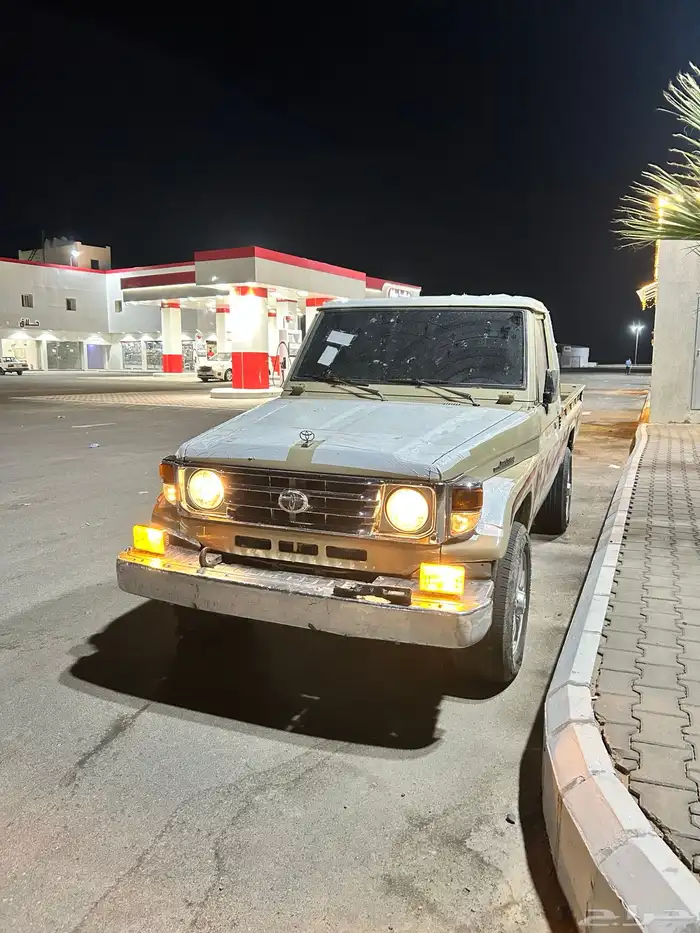 للبيع جيب شاص 3