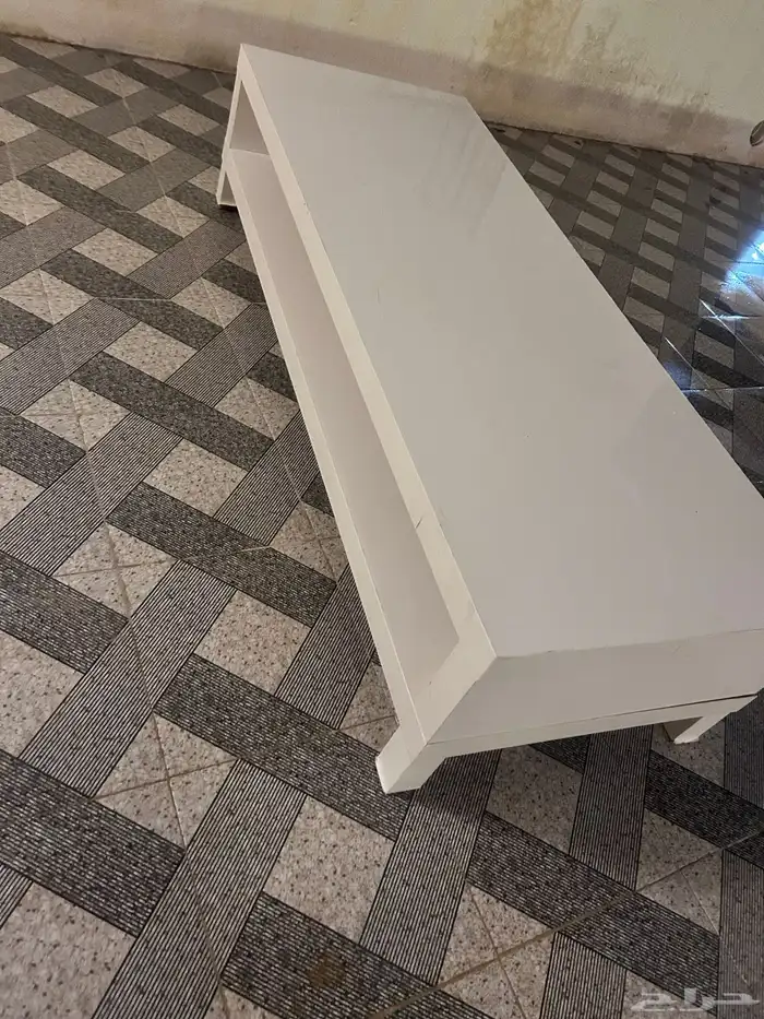 طاولة 2