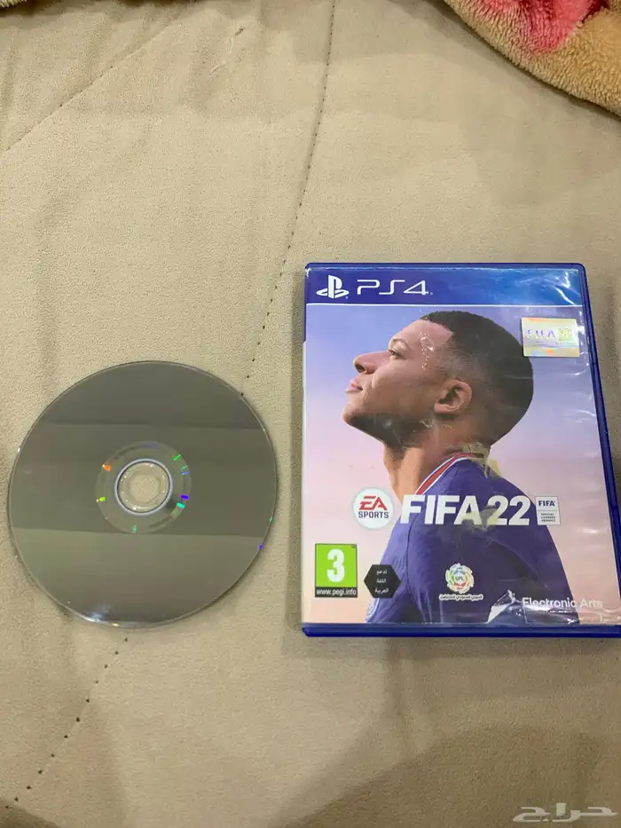 شريط فيفا 22 نضيفف جدا  مالعبت فيه الا اسبوع ولا يشكي من شي 0