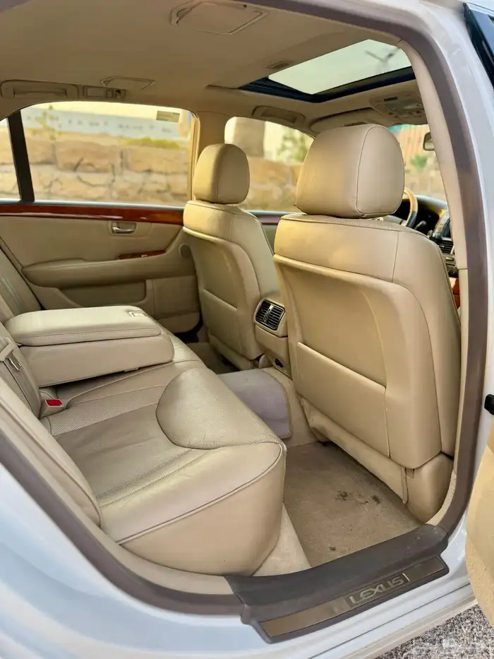 للبيع لكزس ((LS430)) 2006 ((نظيفة)) امريكية 37