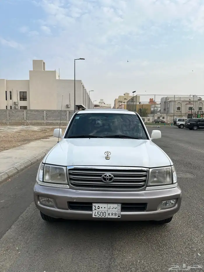 لاندكروزر 2005 gxr 5