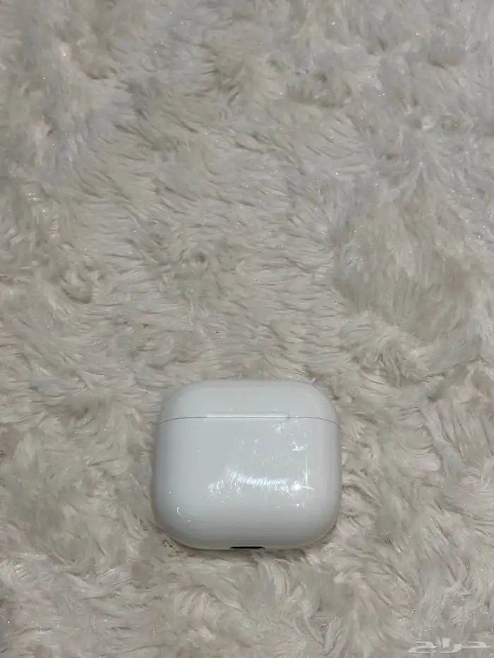 للبيع AirPods 4 جديدة جد ا   كفر حماية 0