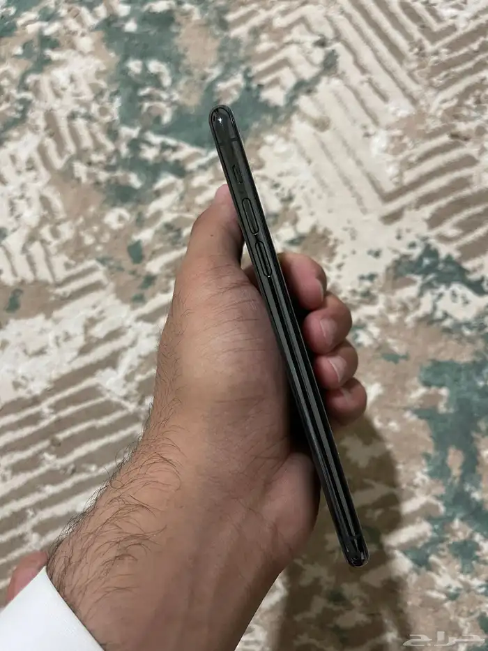 ايفون 11برو ماكس 2
