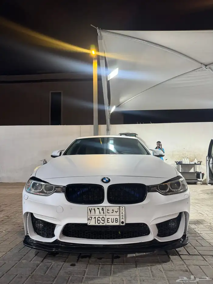 BMW F30 0