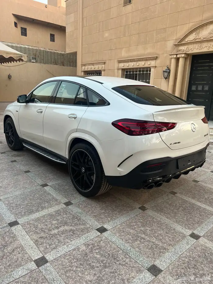 مرسيدس GLE53 AMG موديل 2025 جديد خليجي 19