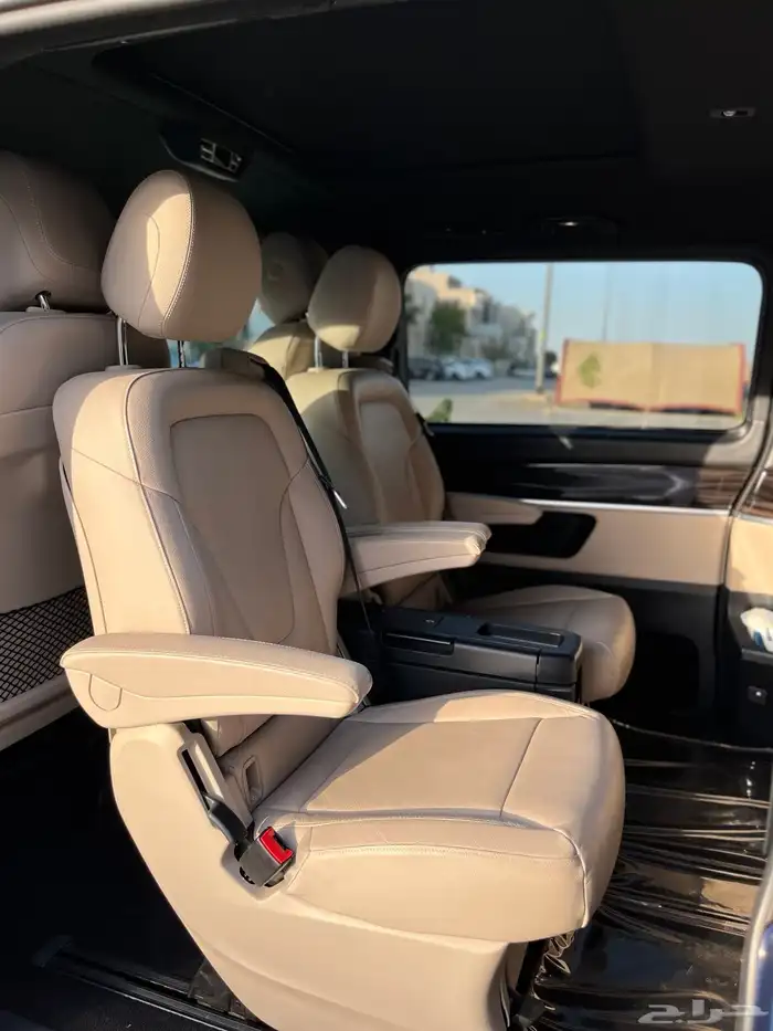 مرسيدس فان V250 موديل 2019 15