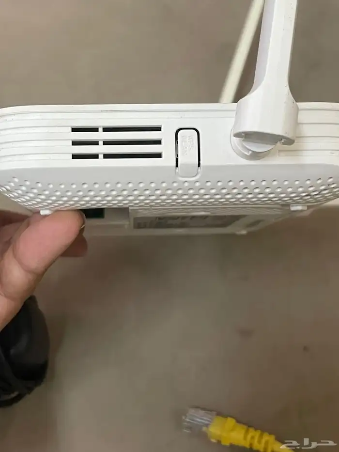 شبكه راوتر مودم ألياف موبايلي Huawei HG8245W5 نظيف 5