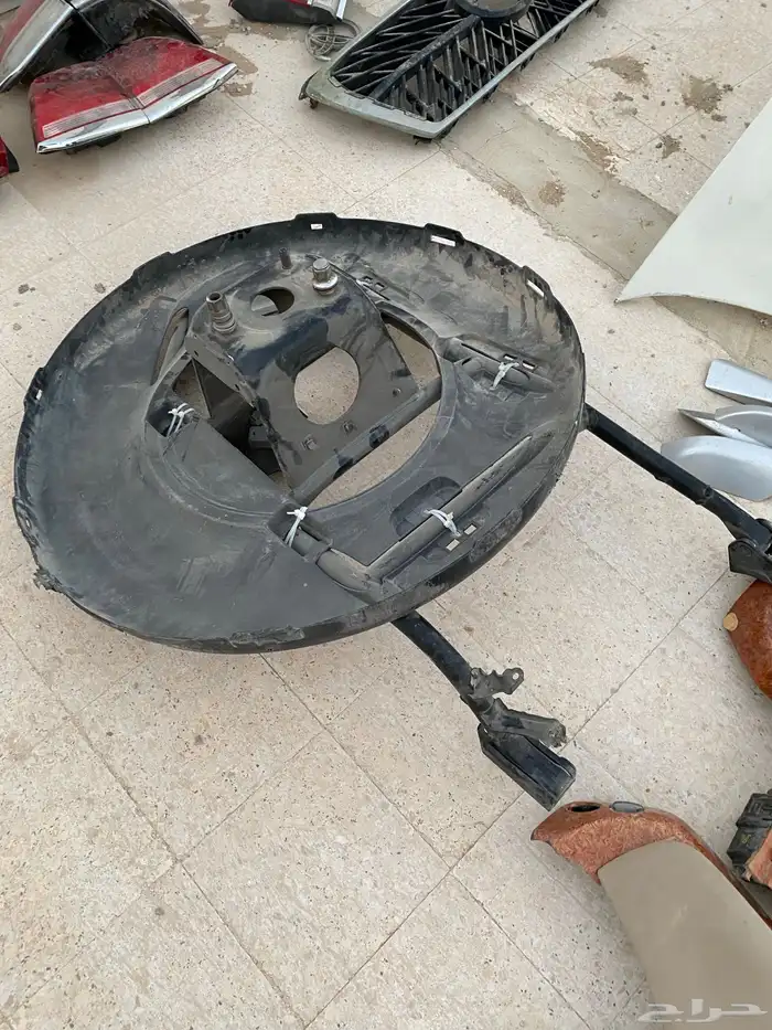 قطع غيار لاندكروزر 2010 8