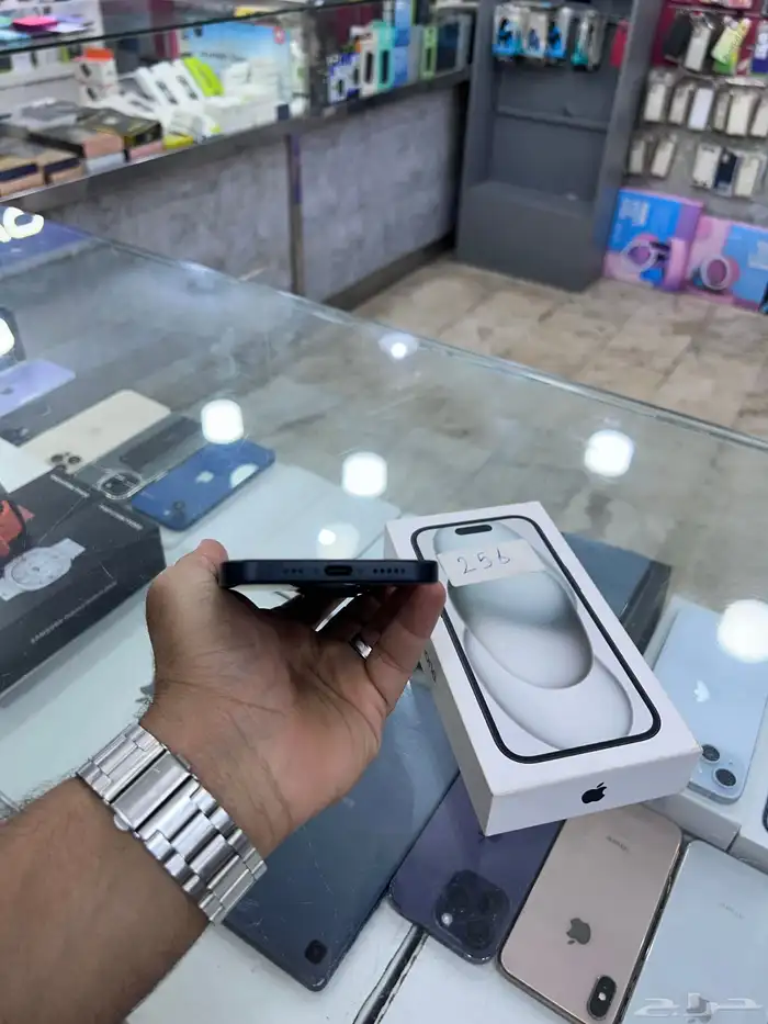 ايفون 15 256GB اخو الجديد 1