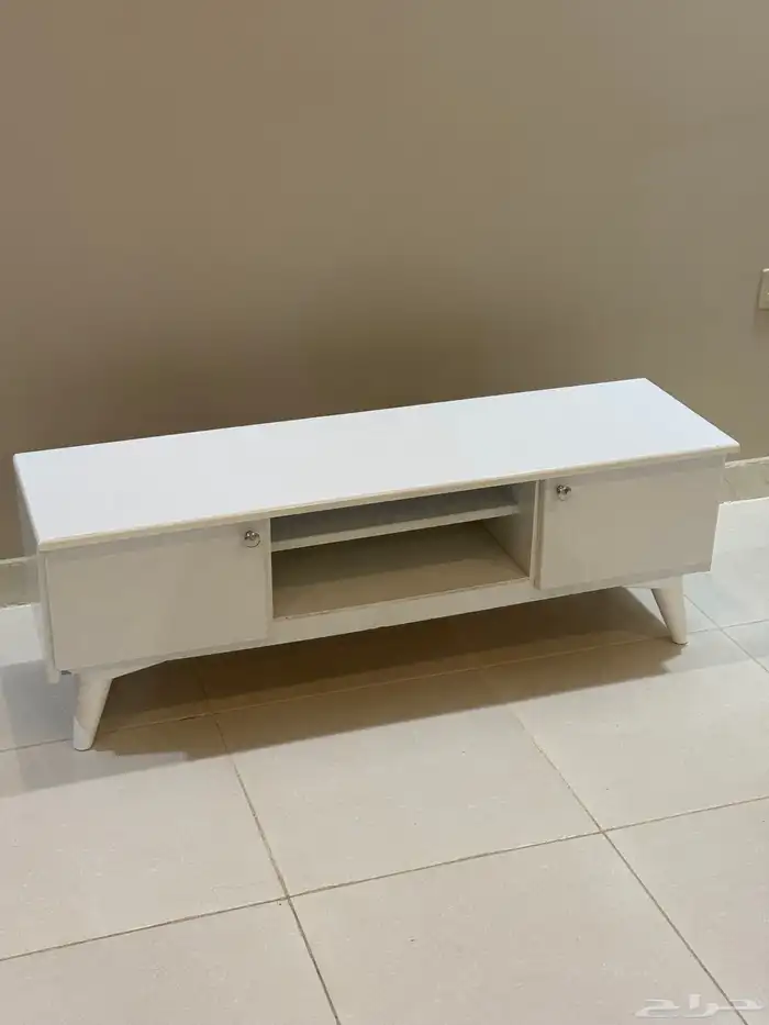 اثاث طاولات 1