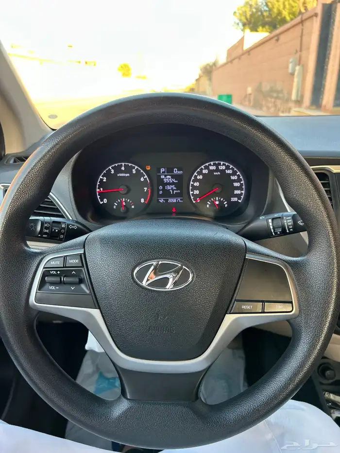 مالك اول اكسنت 2018 23
