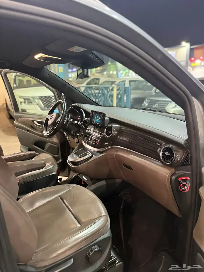 مرسيدس V250 2022 جفالي 12