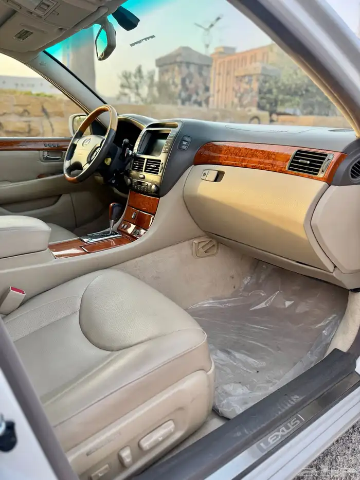 للبيع لكزس ((LS430)) 2006 ((نظيفة)) امريكية 32