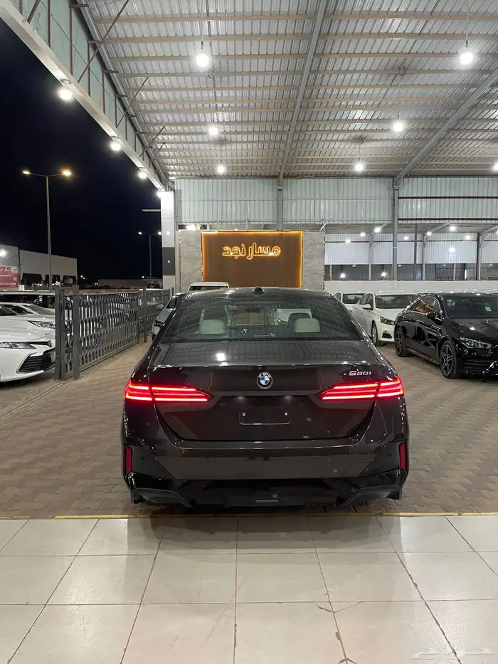 بي ام دبليو 520 موديل 2024 فل كامل Kit M 6