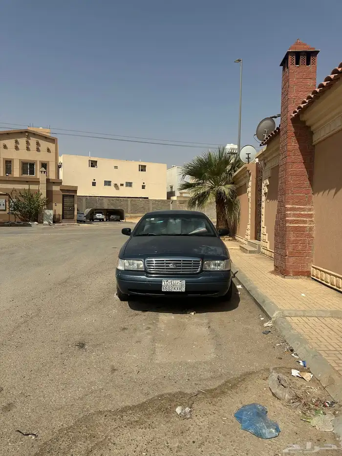 كراون فكتوريا 8