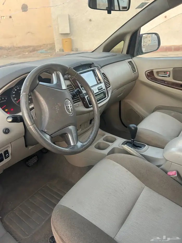 للبيع انوفا 2015 0