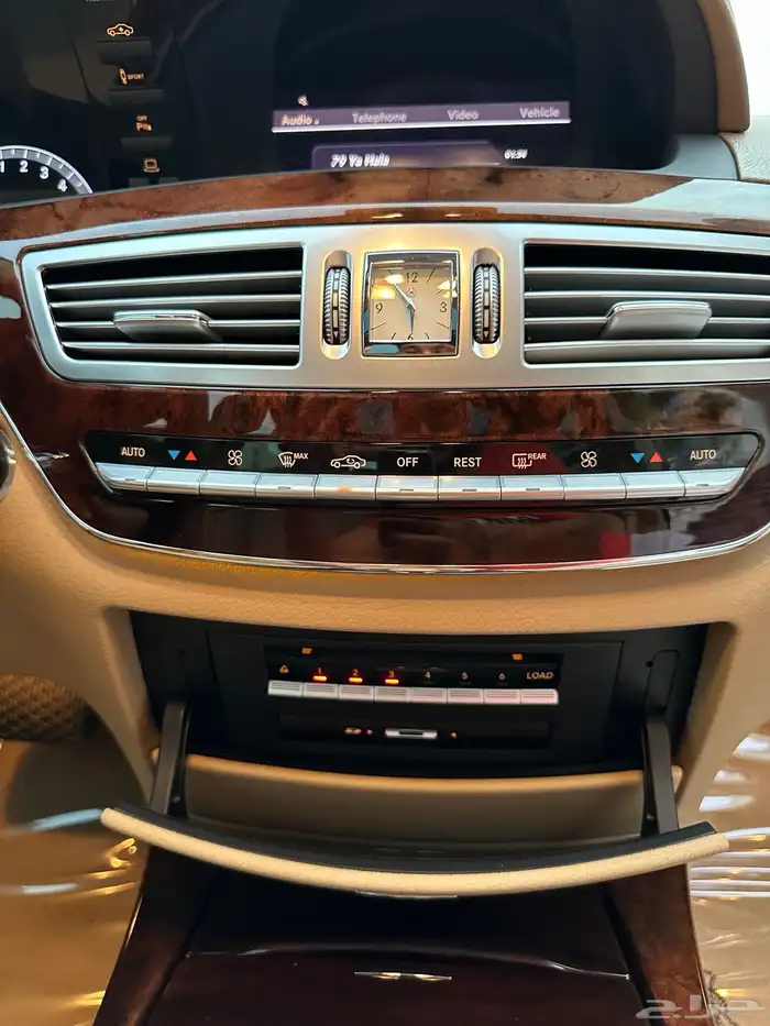 مرسيدس جفالي s300 2012 لاررج بحالة الوكالة 49