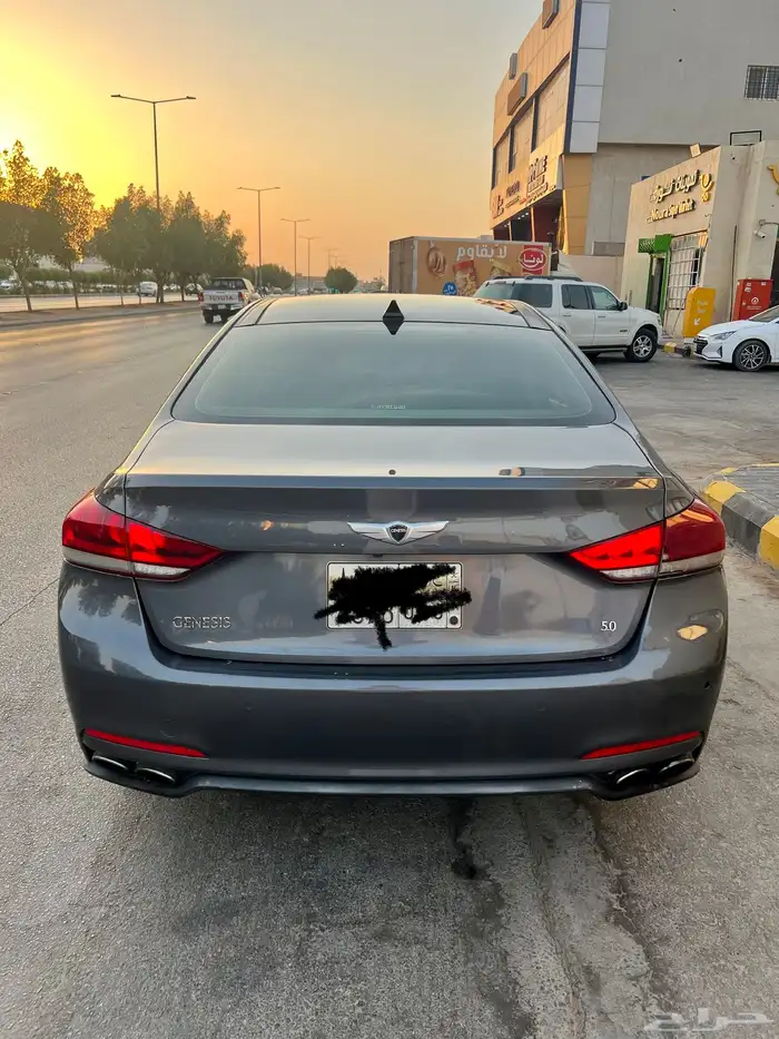 جينسس 8 سلندر اقبل بدل 8