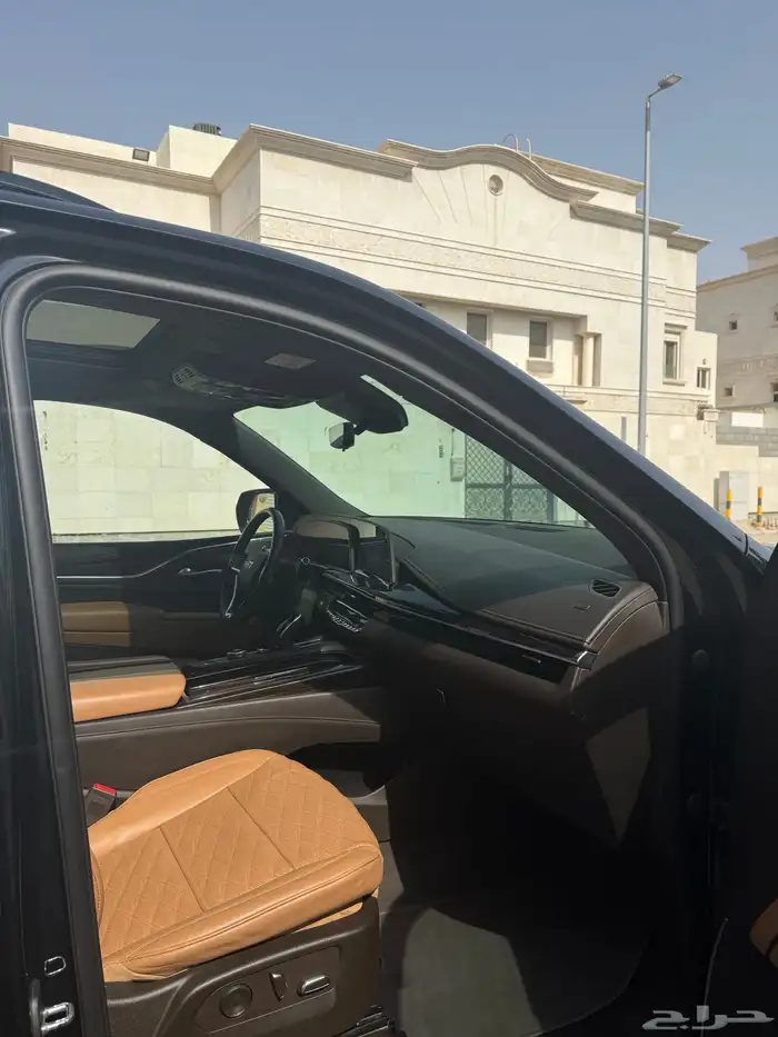 كاديلاك اسكاليد 2023 8