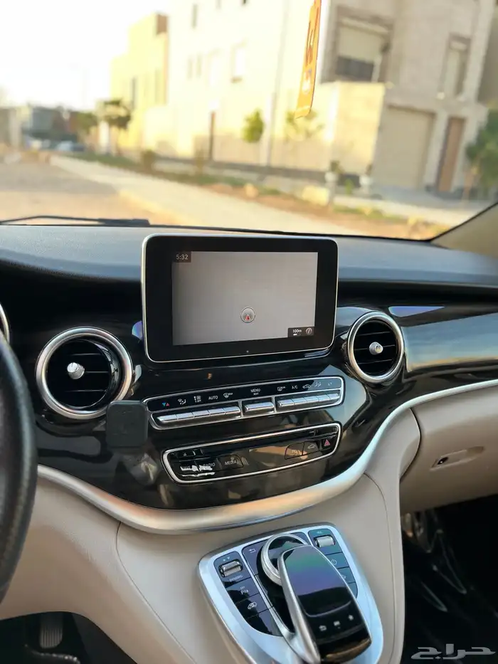 مرسيدس فان V250 موديل 2019 12