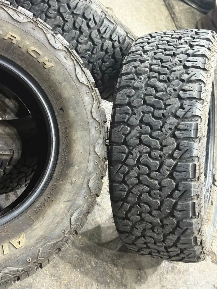 كفرات حجريه شبه جديد نظيفه مقاس 18-65-285 11