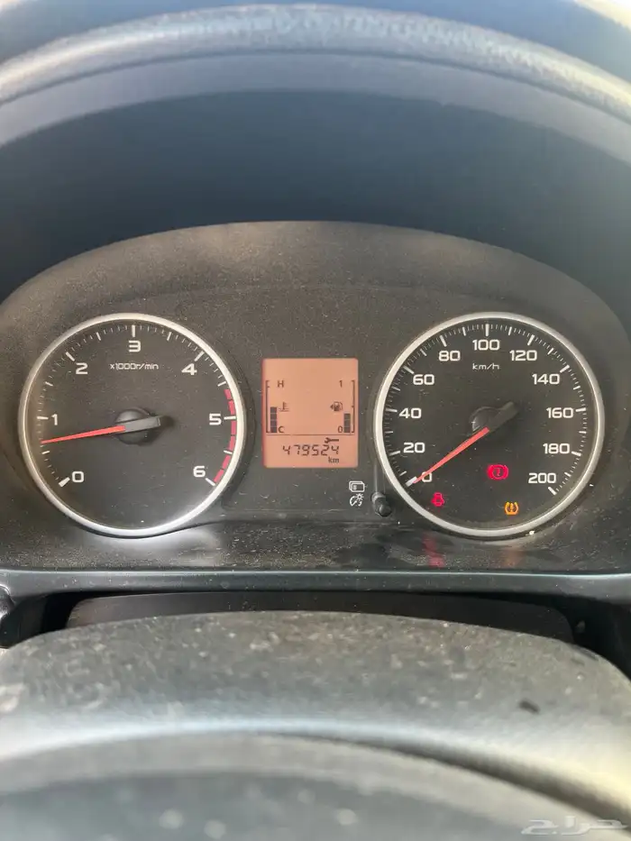 ميستوبيشي L200 1