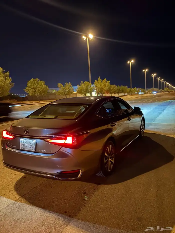 لكزس اي اس 250 نضيف علا اشرط 3