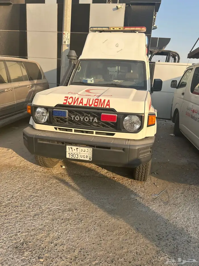 سيارات اسعاف للايجار 3