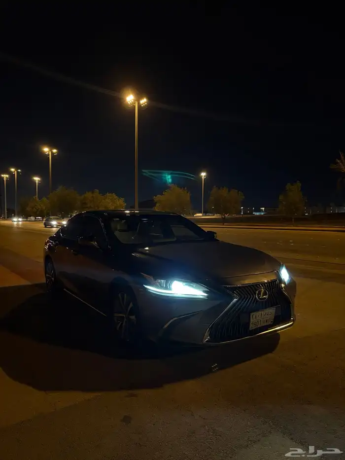 لكزس اي اس 250 نضيف علا اشرط 2