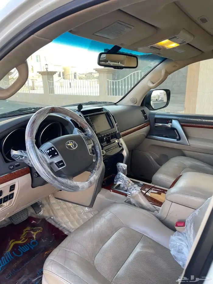 لاندكروزر VXR 4