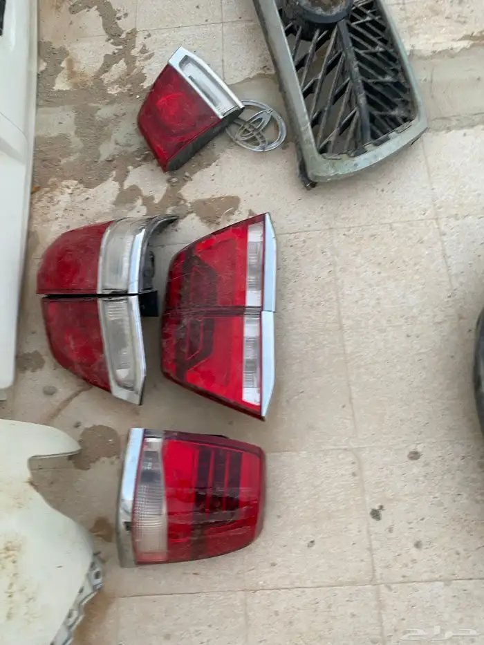 قطع غيار لاندكروزر 2010 7