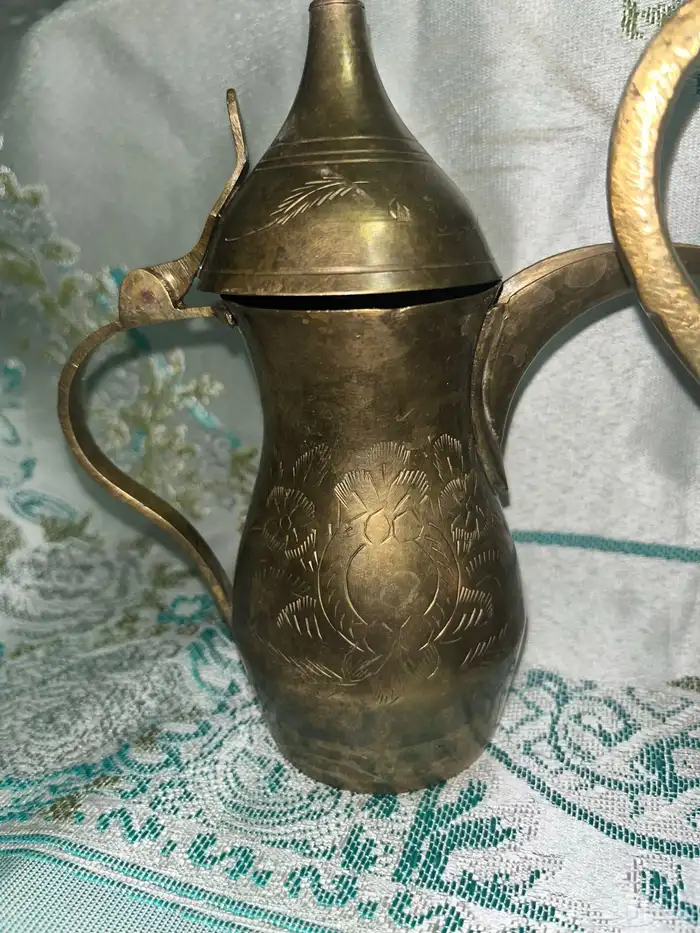 دلة رسلان قديمه  واجد الاصلي 1