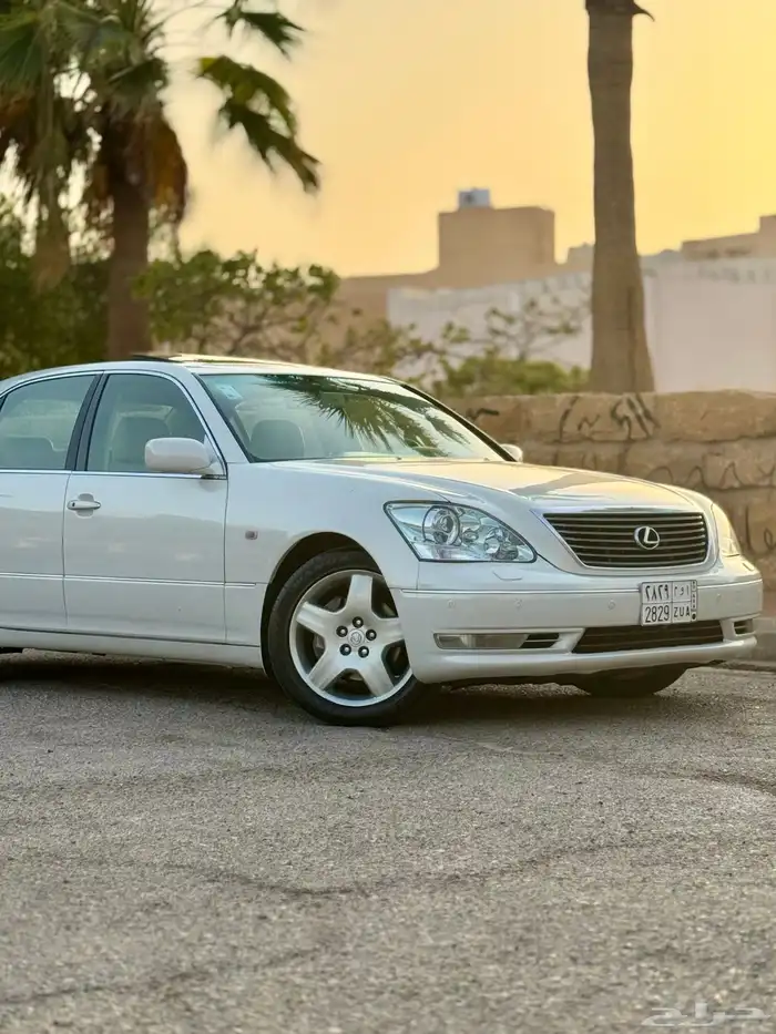 للبيع لكزس ((LS430)) 2006 ((نظيفة)) امريكية 0