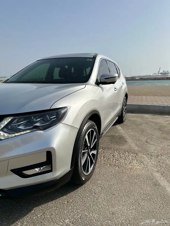 نيسان اكس تريل 2021 اعلى فئة بودي وكالة 4