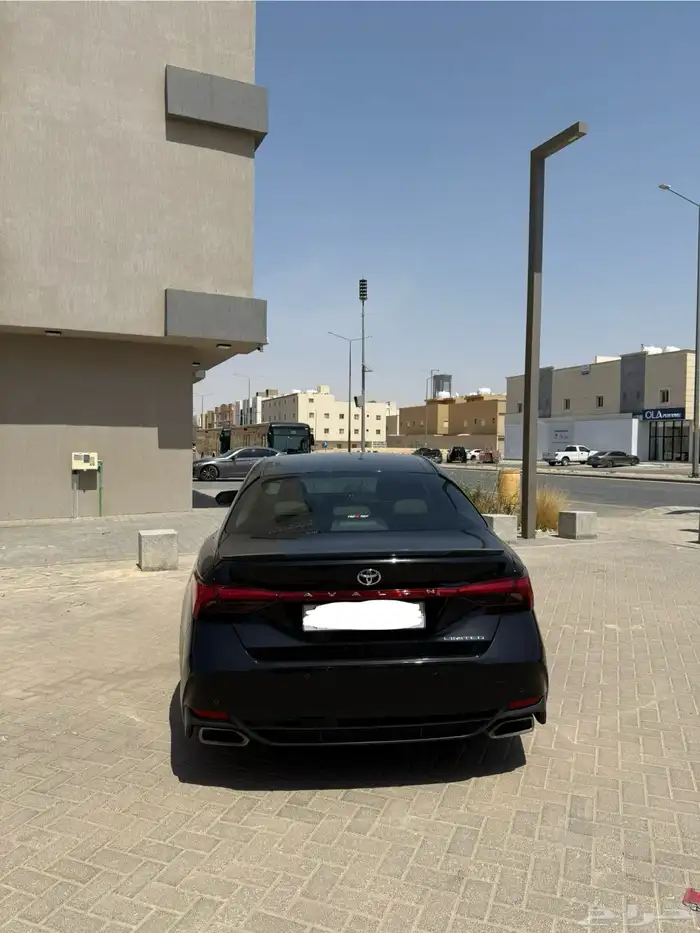 افالون 2020 اسود داخلي بيج 3