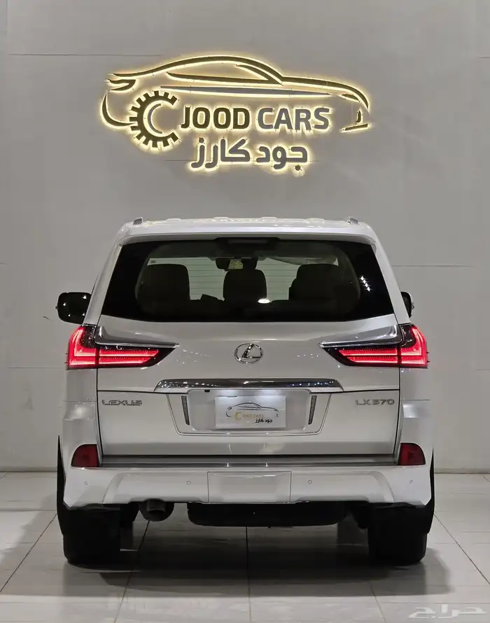 جيب لكزس LX موديل 2019 بحالة ممتازة 2